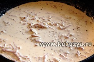 Приготовление пасты с ветчиной и грибами в сливочном соусе, шаг 6